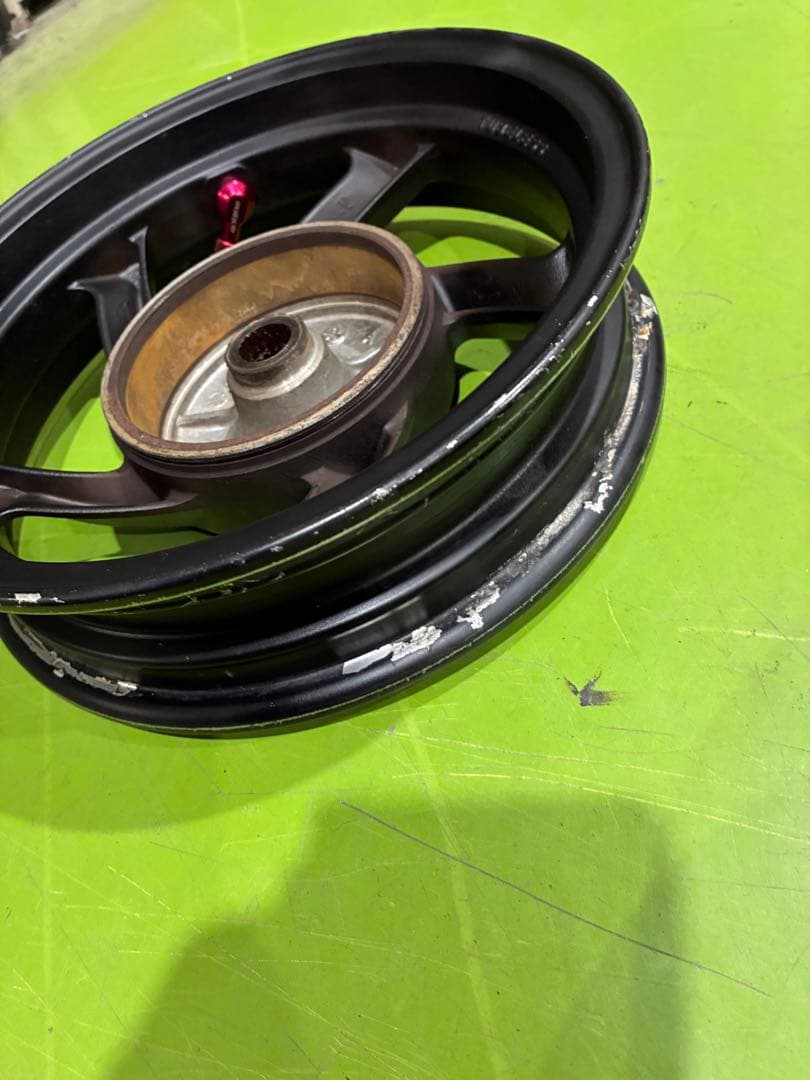 キタコ　アドレスＶ１２５Ｓ用　１０インチ　アルミホイール　中古品