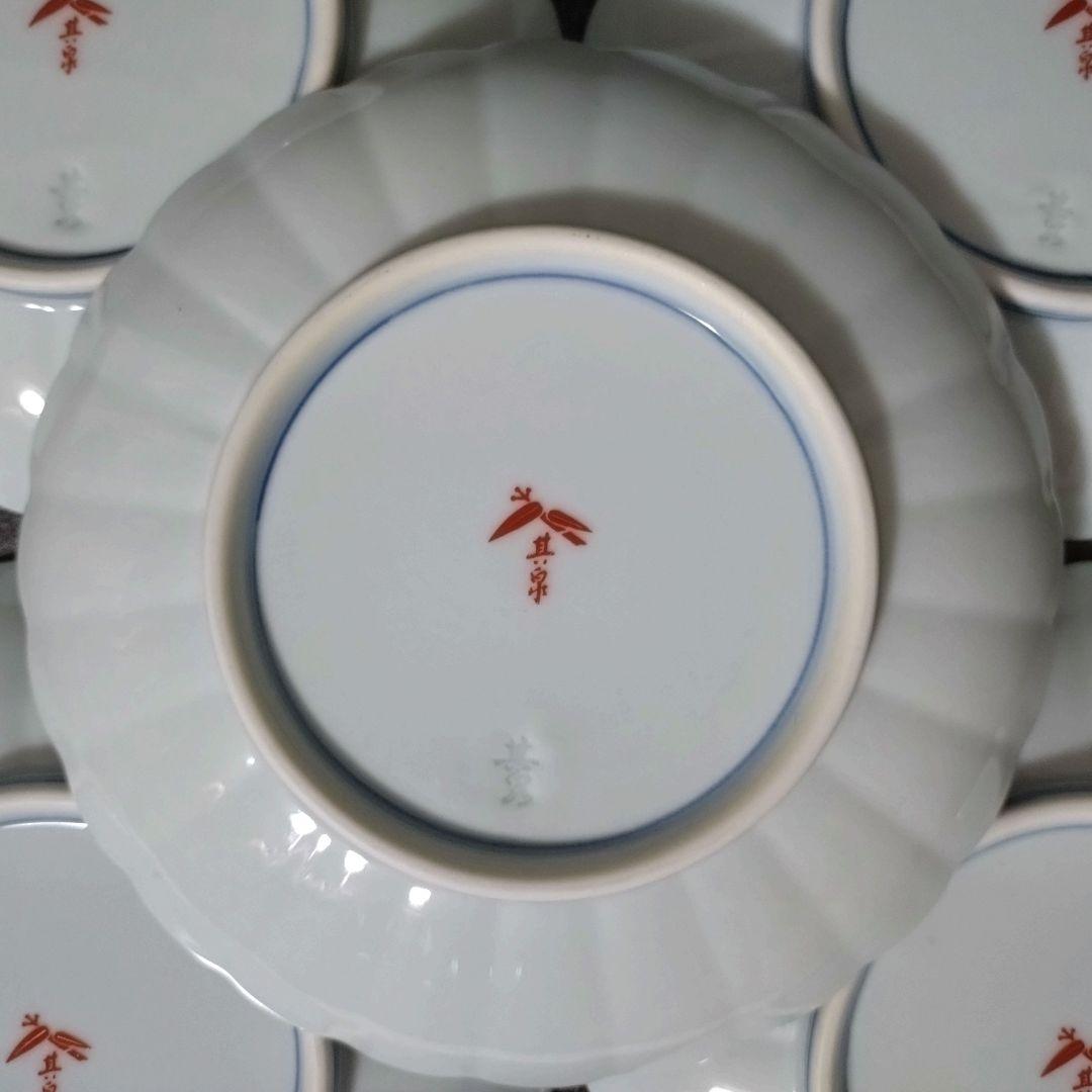 未使用品　有田焼　其泉　染錦君子文　銘々皿揃　金彩　花鳥　菊割皿　中皿　取り皿