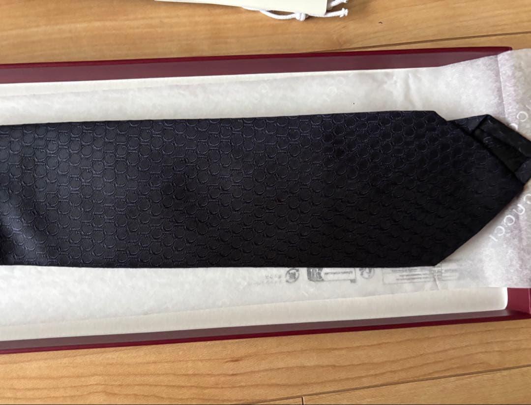 GUCCI グッチ　ネクタイ　未使用品