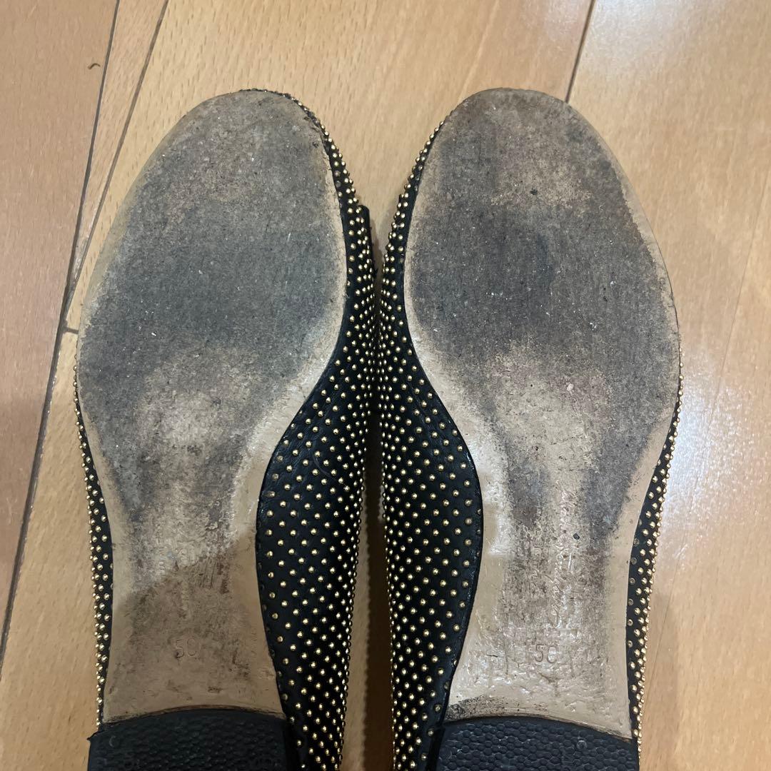 Salvatore Ferragamo ヴァラ　スタッズ5C 22 フェラガモ