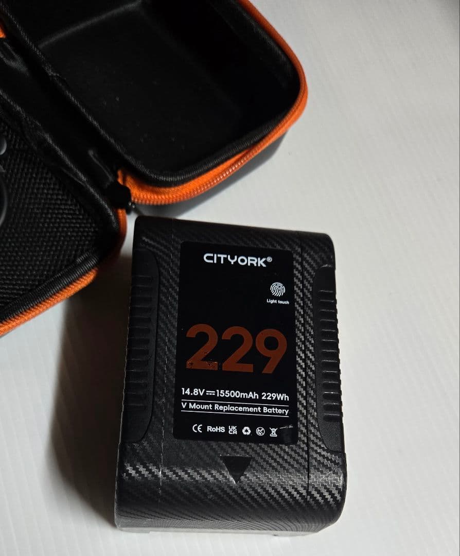 229Wh Vマウントバッテリー アダプタープレート neewer