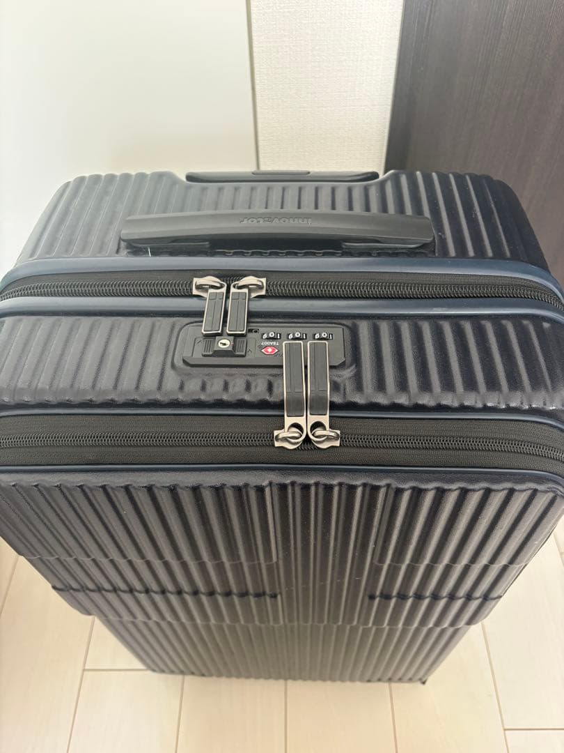 innovator キャリーケース 62L ダークネイビー