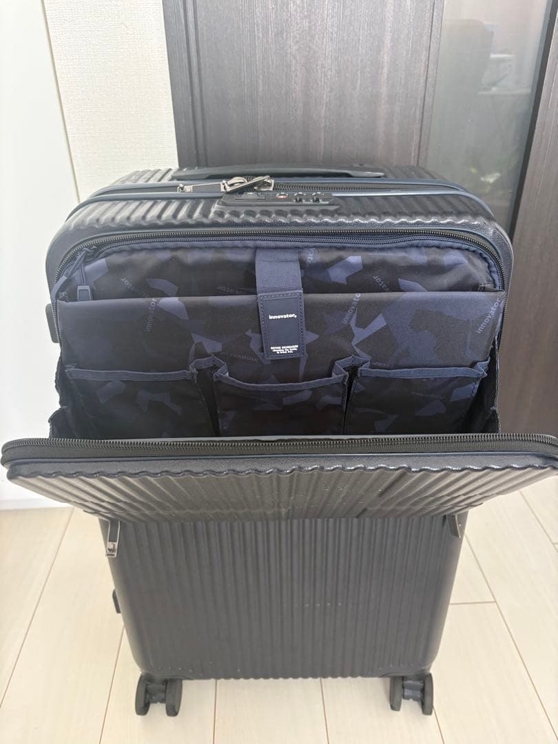 innovator キャリーケース 62L ダークネイビー