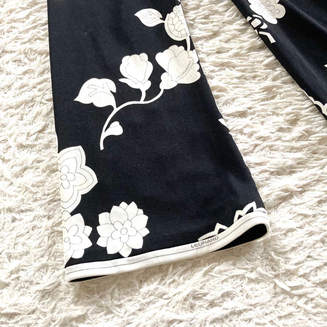 【近年タグ 未使用級】レオナール カンカン チュニック モノトーン 花柄トリム