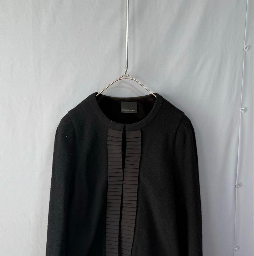 ドゥーズィエムクラス　シルクテープ　ウール混ノーカラージャケット　黒