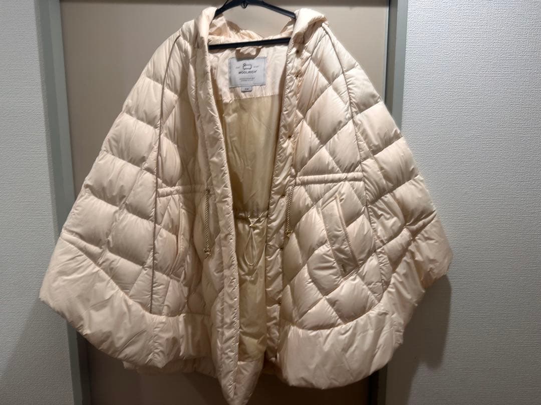 Woolrich アイボリー キルティングポンチョ M
