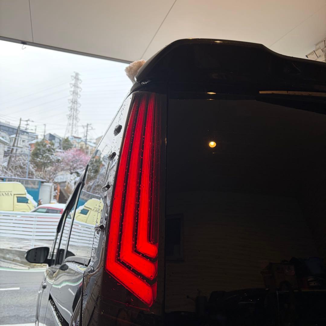 ヴァレンティ　LEDファイバーテール　80系　ヴォクシー ノア　エスクァイア