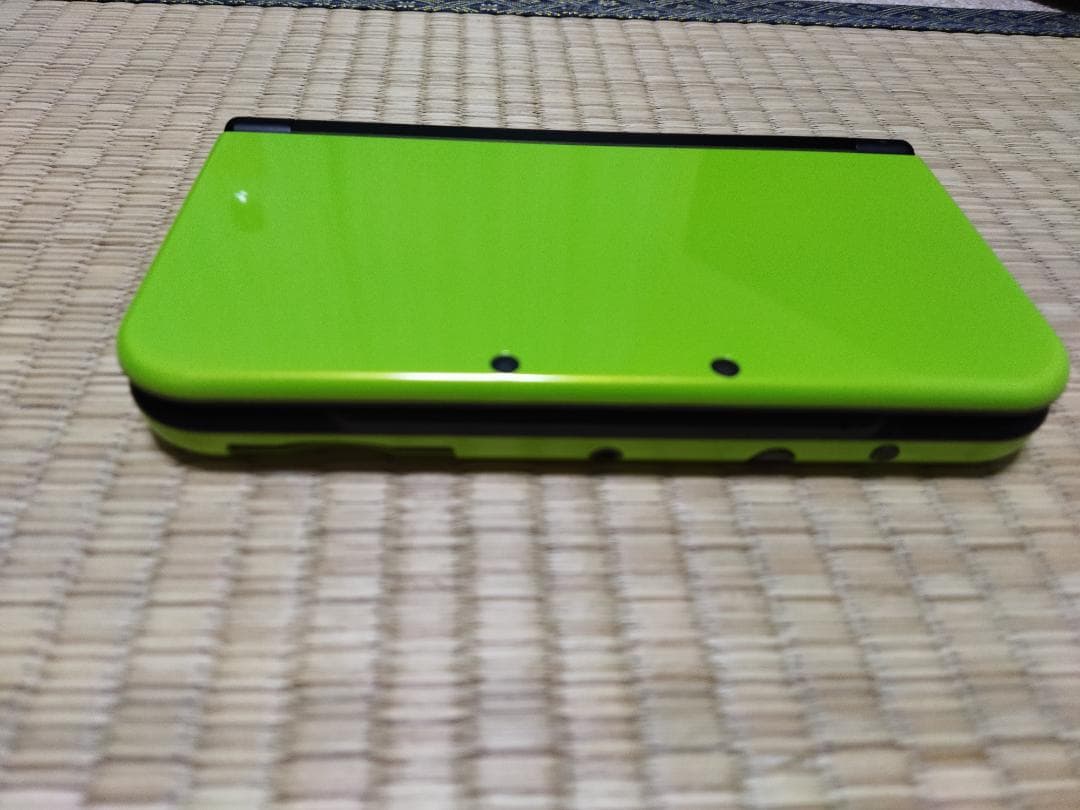 Nintendo NEW ニンテンドー 3DS LL ライム/ブラック