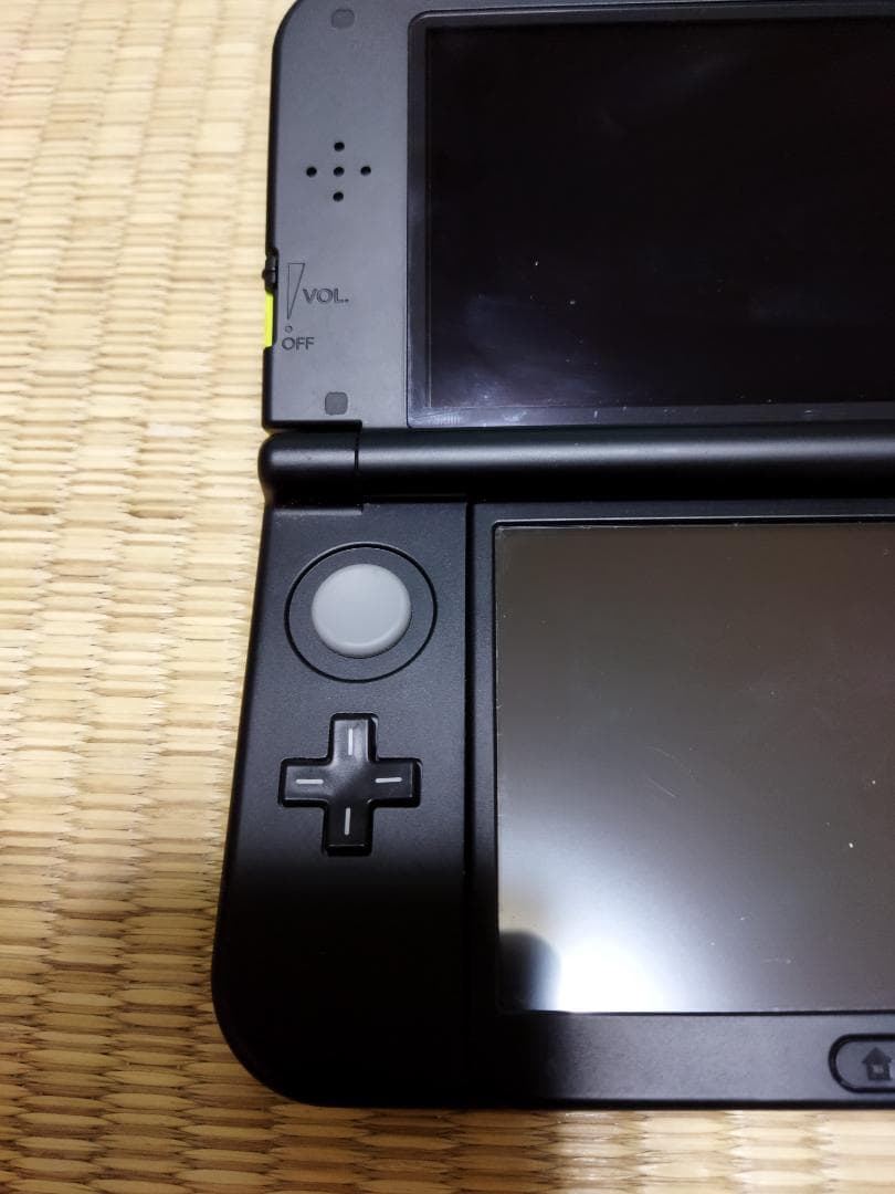 Nintendo NEW ニンテンドー 3DS LL ライム/ブラック