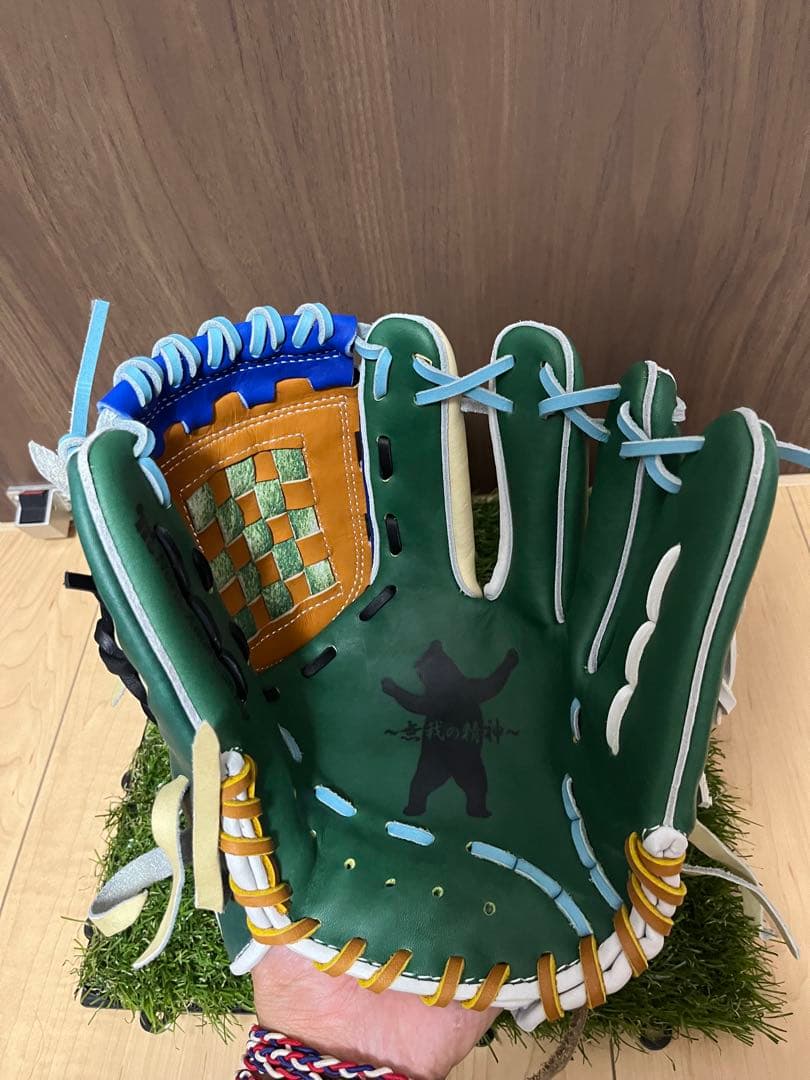 新品未使用！【DLスポーツ　限定レイボーシリーズグラブ】