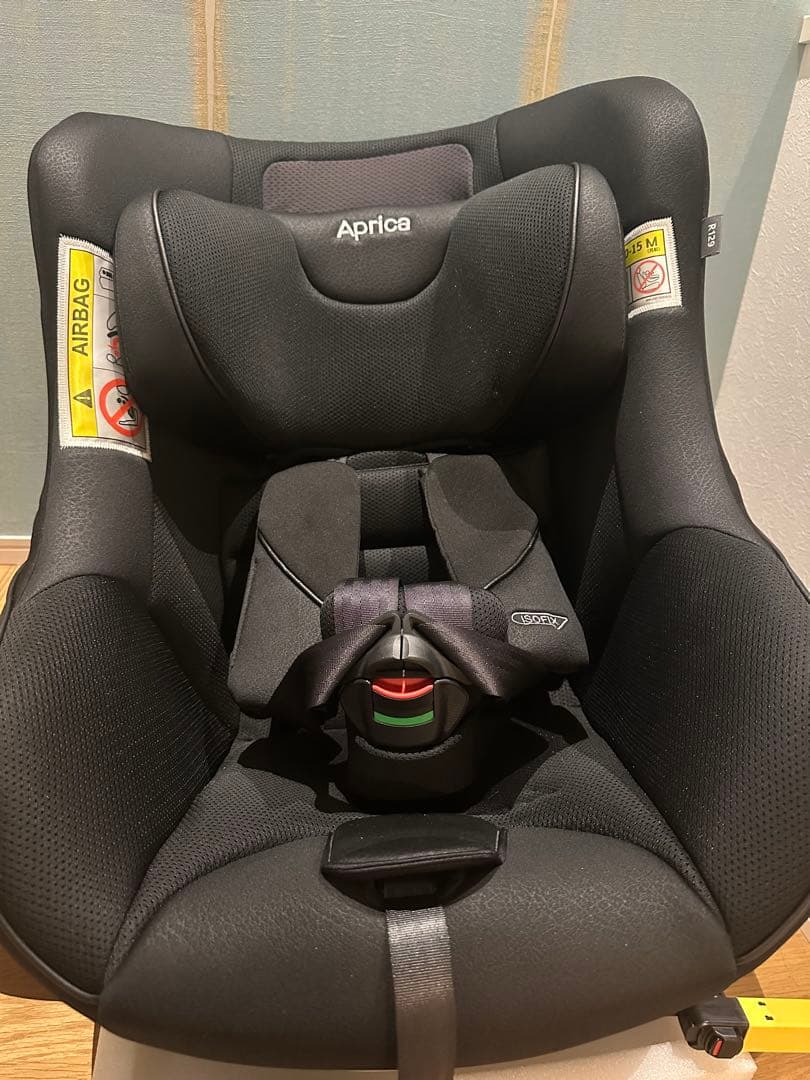 【極美品】Aprica アップリカ チャイルドシート クルリラビッテ エックス