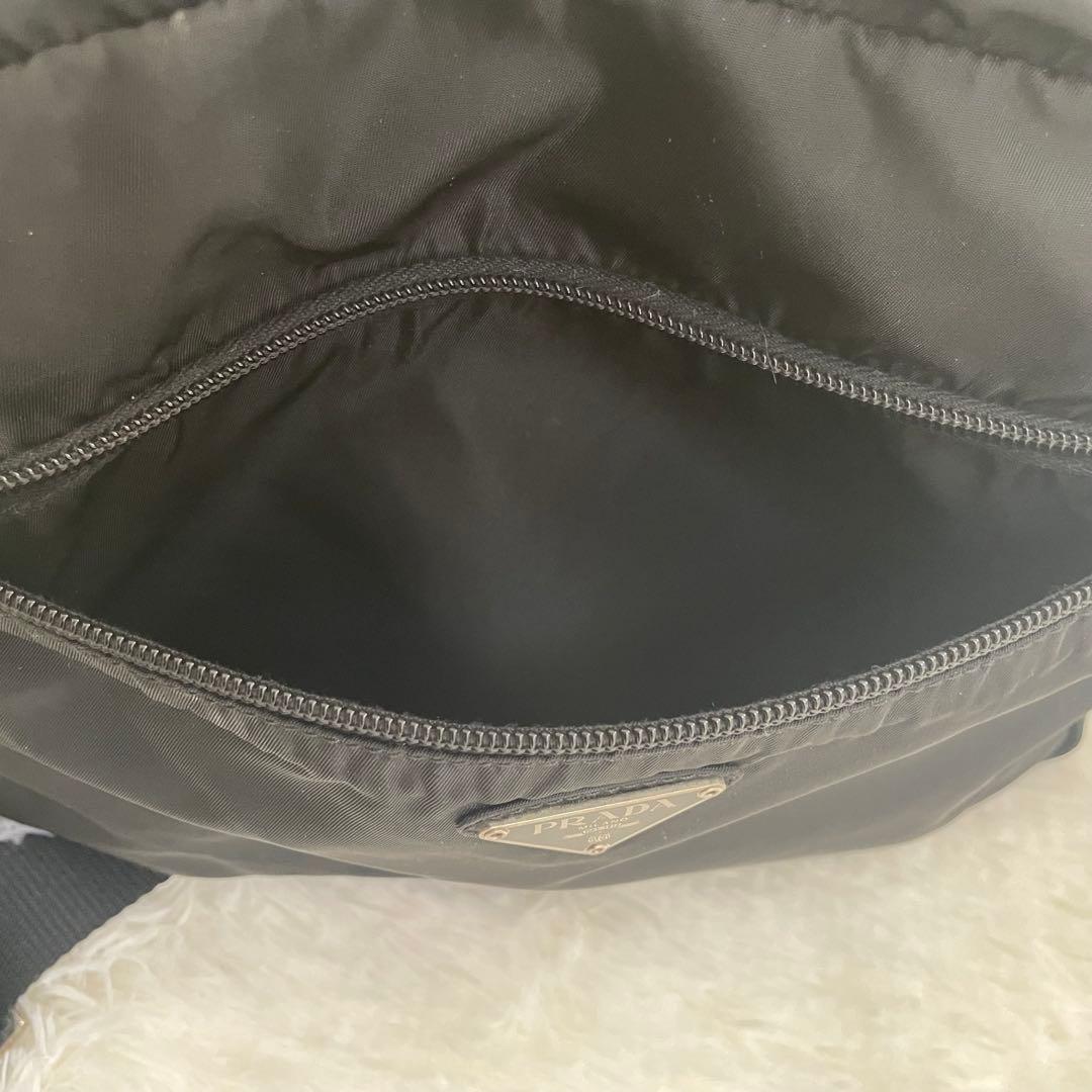 PRADA カメラバッグ テスートナイロン レザー ショルダーバッグ ブラック