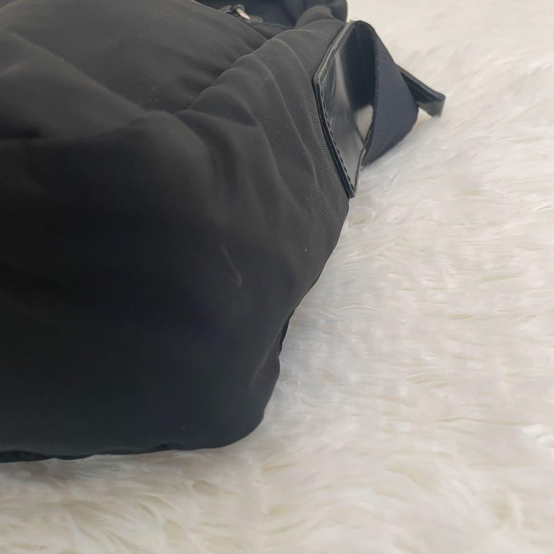 PRADA カメラバッグ テスートナイロン レザー ショルダーバッグ ブラック