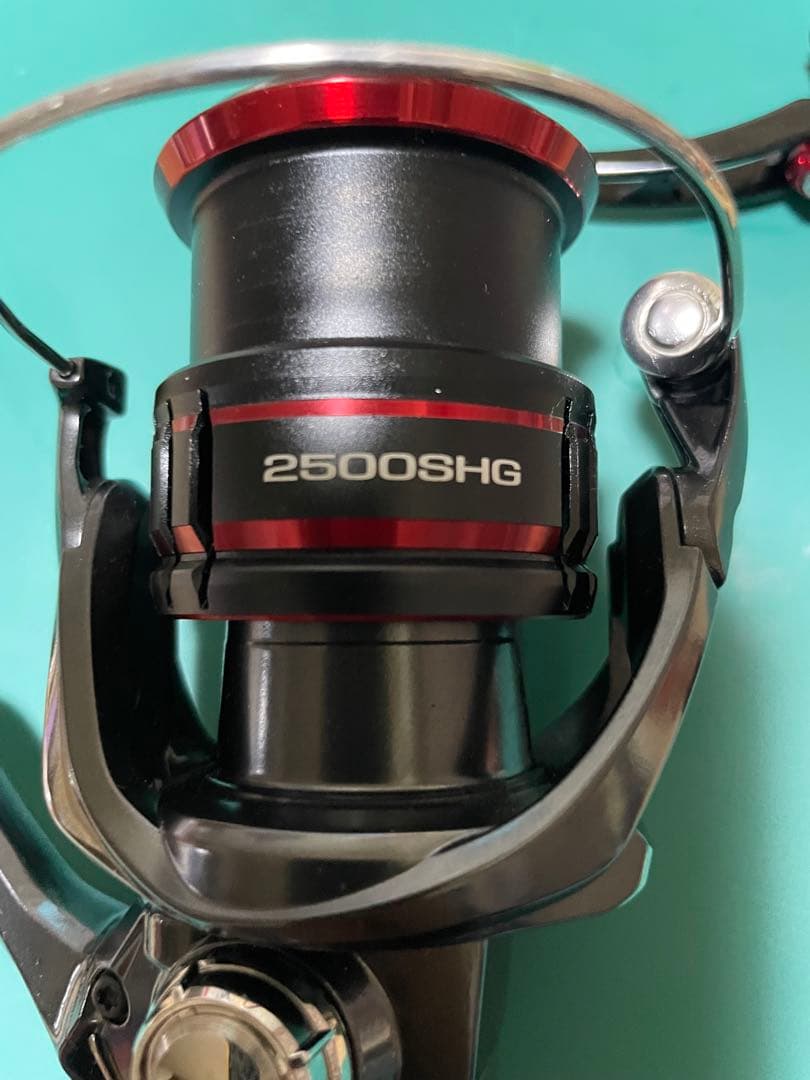 リール SHIMANO VANFORD 2500SHG