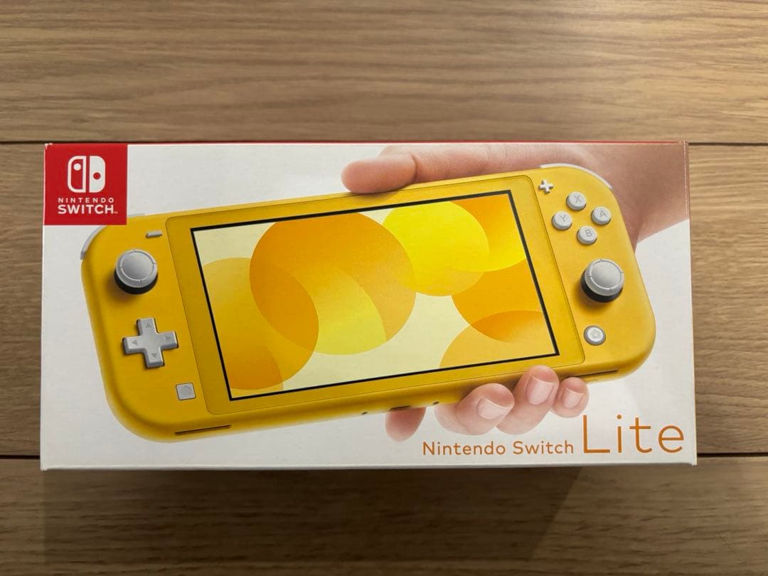 美品 Nintendo Switch Lite イエロー おまけ付 箱有