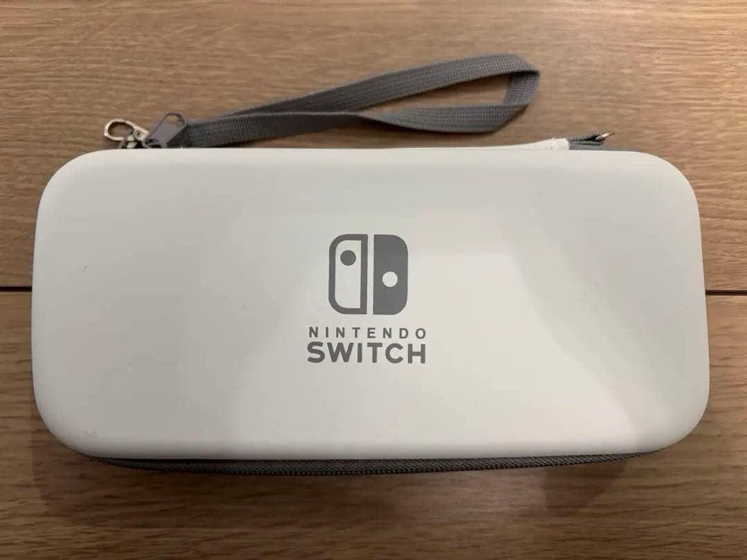 美品 Nintendo Switch Lite イエロー おまけ付 箱有