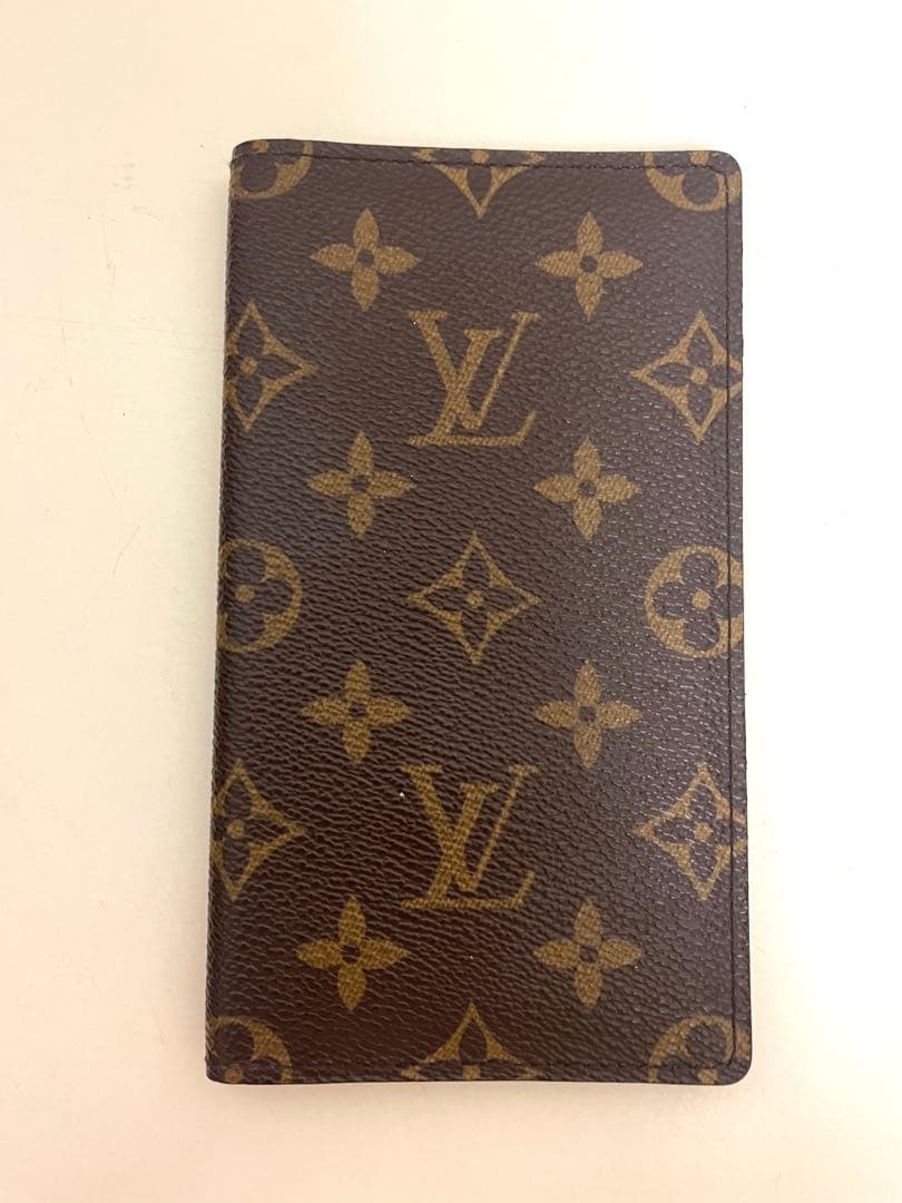 ルイヴィトン　手帳カバー
