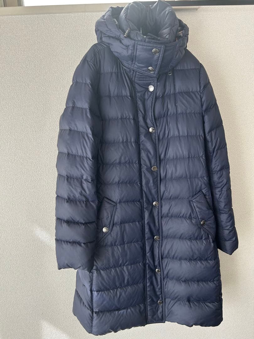 バーバリーダウンコート　ベルト欠損　取り外し可のフード付き　レディースM 紺