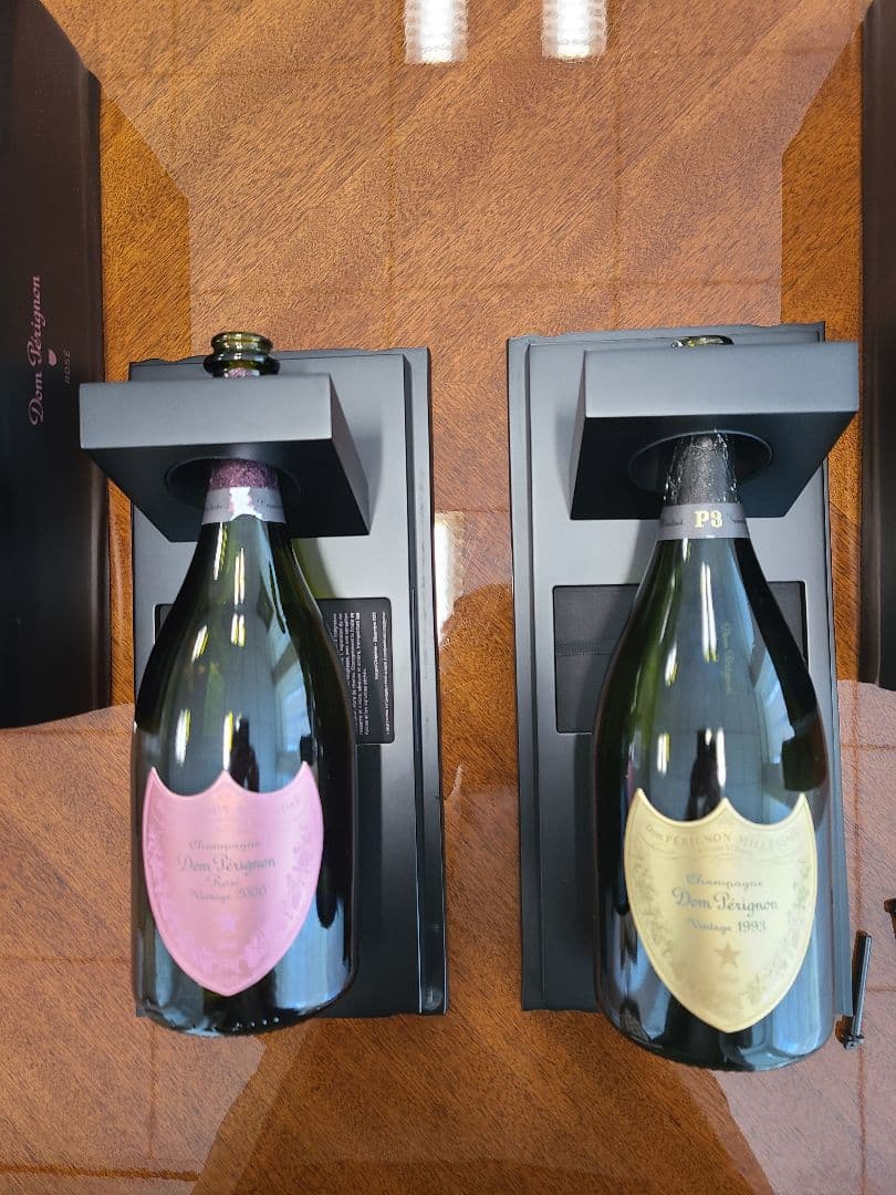 【空き瓶】ドン・ペリニヨン　P3　1993 &　ロゼ　P2　2000