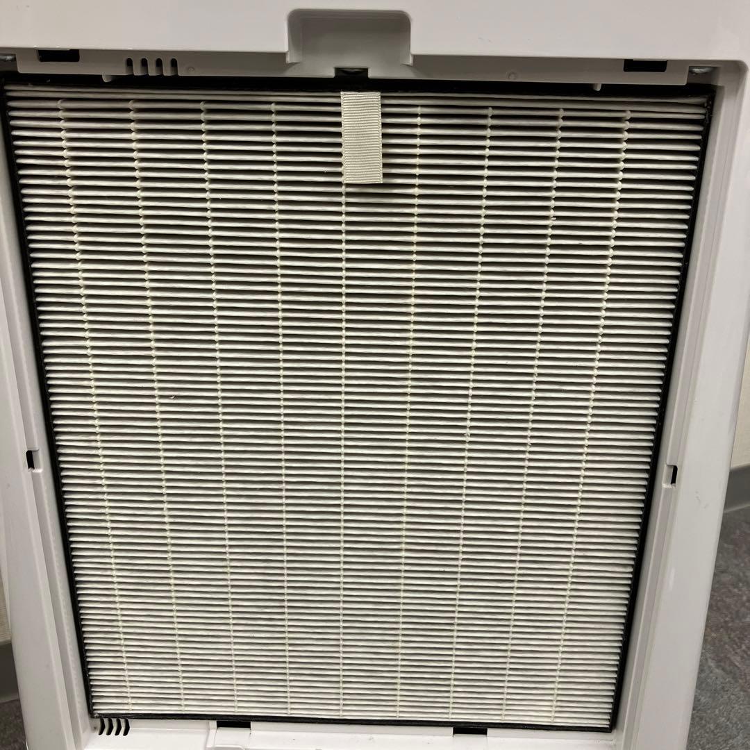 SHARP 空気清浄除湿機 シャープ CV-EF120-W 2015年製