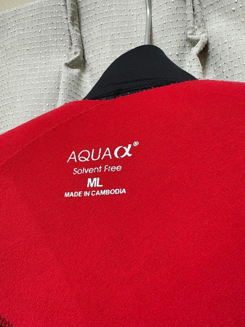 ノーブランド 5×3mm セミドライ メンズMLサイズ チェストジップ 美品