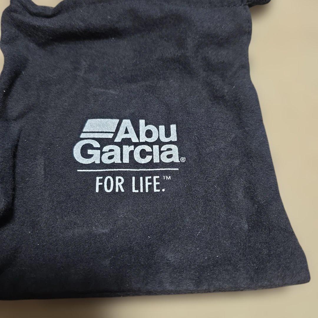 カーディナル 33