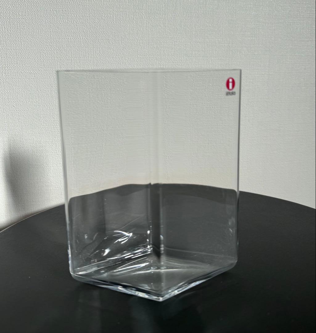 イッタラ  ルーツ ベース Ruutu Vase クリア　廃盤