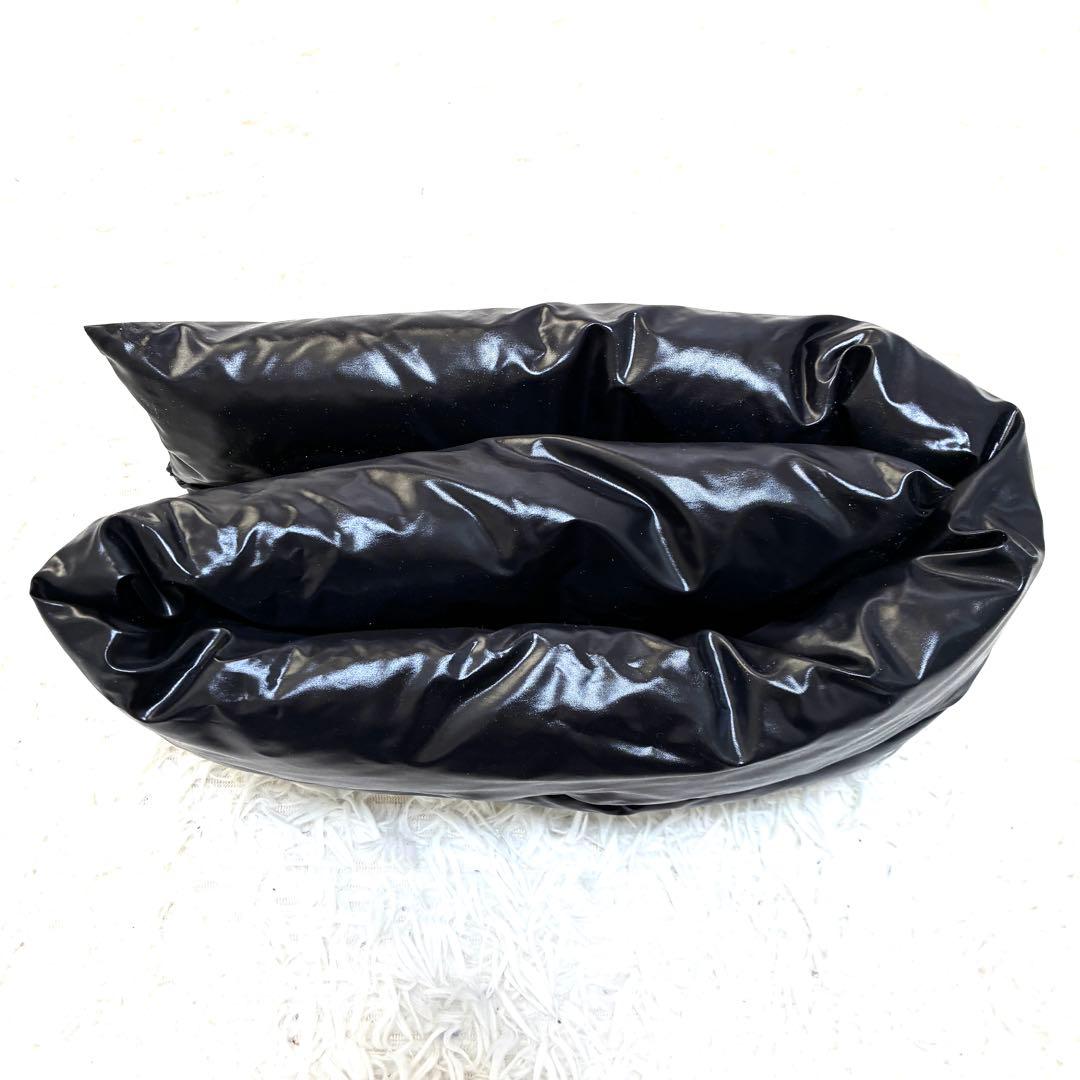 【未使用級】モンクレール SCIARPA ダウンマフラー ワッペン 黒 RFID