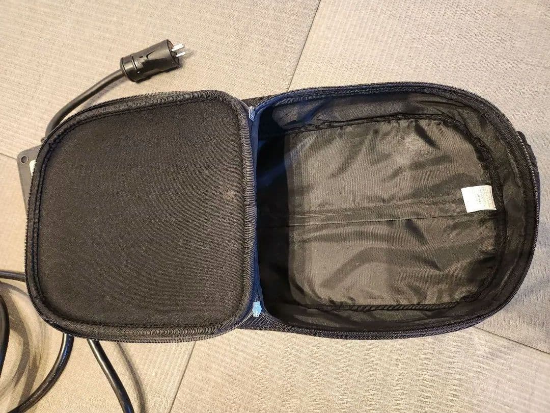 ★カブくん★送料込日産純正充電ケーブル 収納ケース付アリア リーフ サクラ