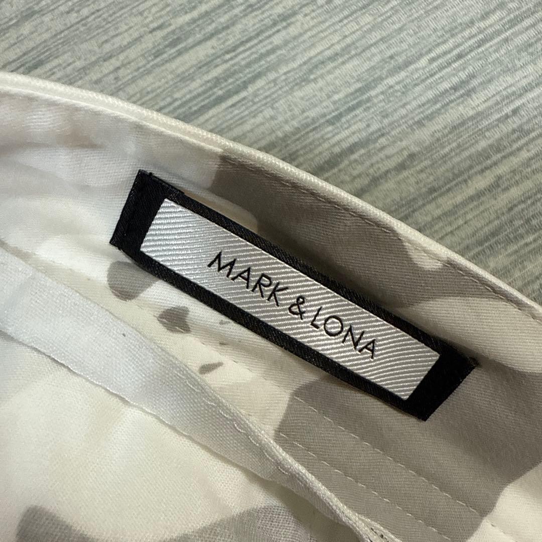 美品　MARK&LONA マークアンドロナ　ハーフパンツ44