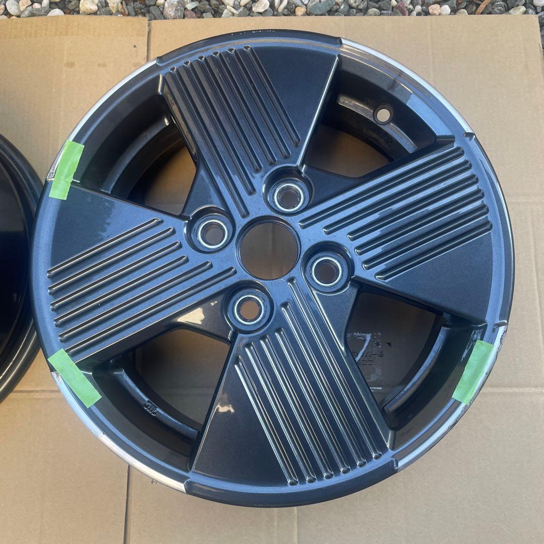 日産サクラ純正アルミ