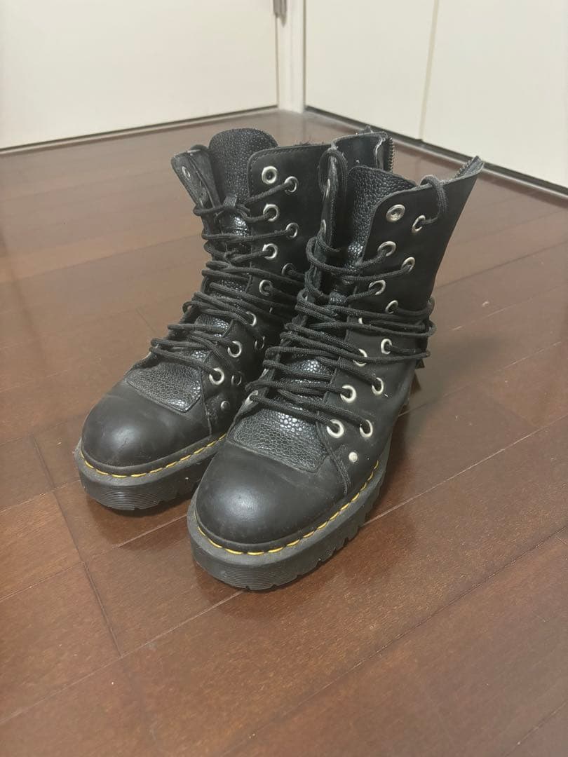 靴 dr.martnes daria