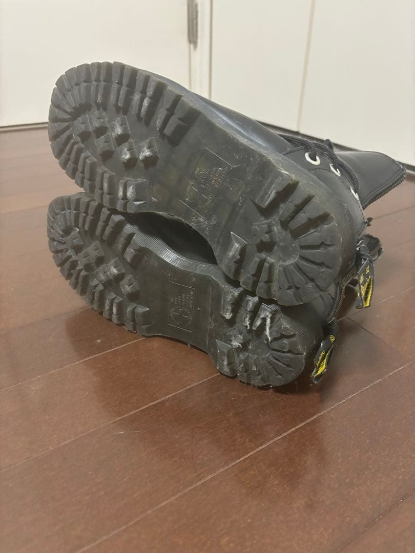 靴 dr.martnes daria