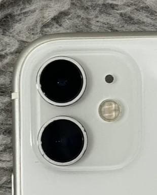 iPhone 11 128GB バッテリー100％　SIMフリー