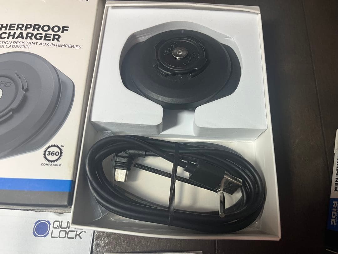 QUAD LOCK クアッド　ロック　WIRELESS ダンパー付き　美品