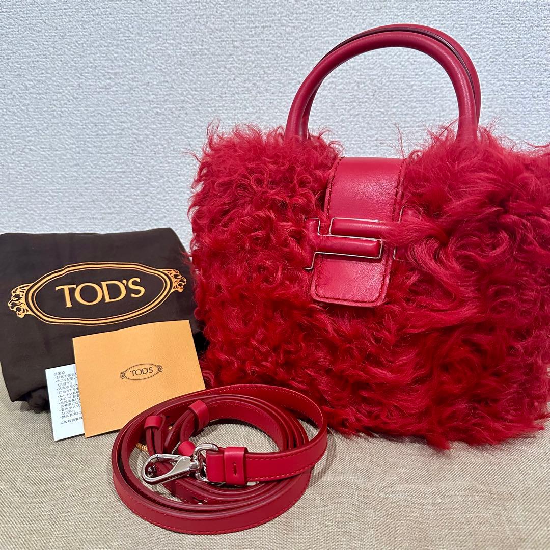 ココ⭐︎TOD'sダブルTラムファー2way赤ショルダーバッグ