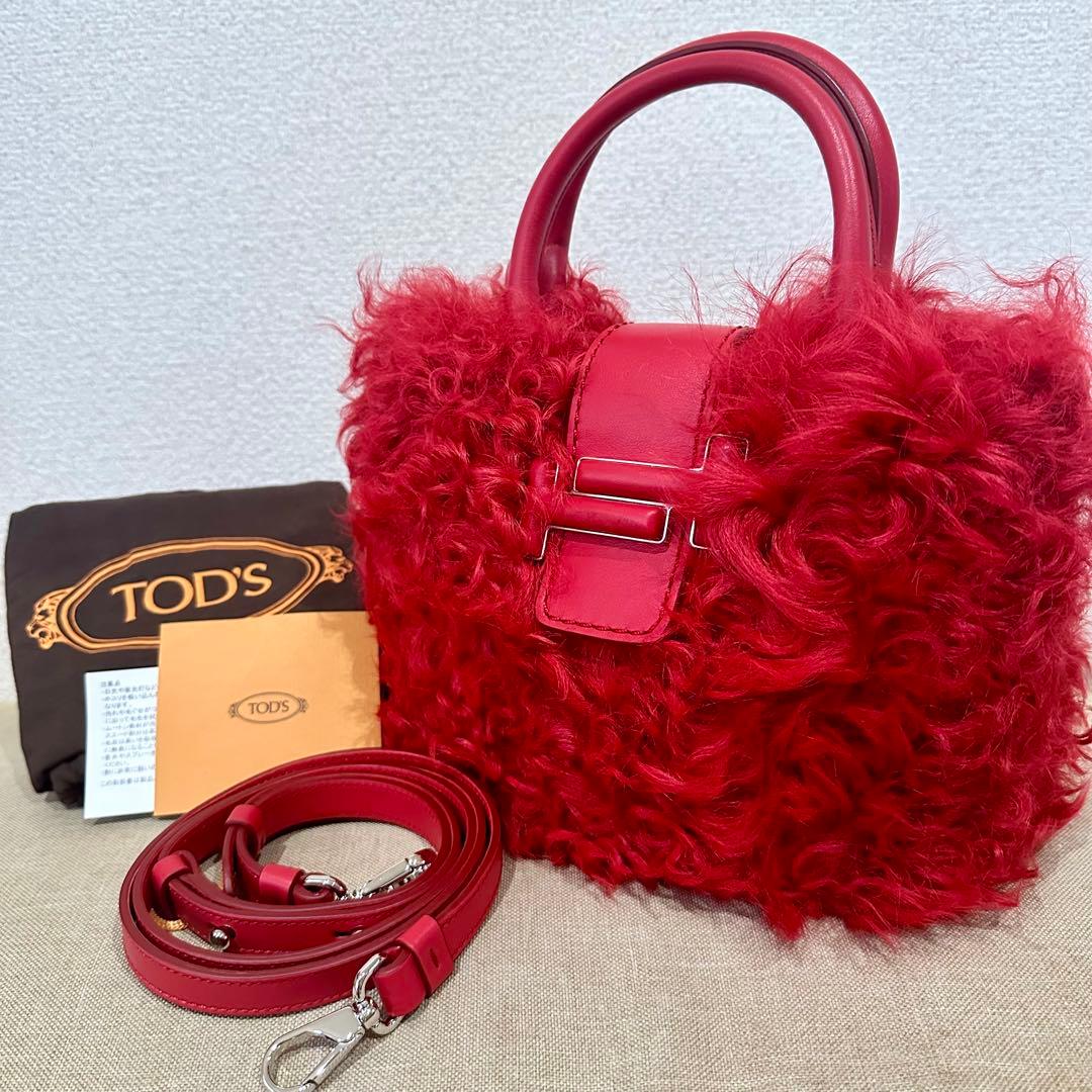 ココ⭐︎TOD'sダブルTラムファー2way赤ショルダーバッグ