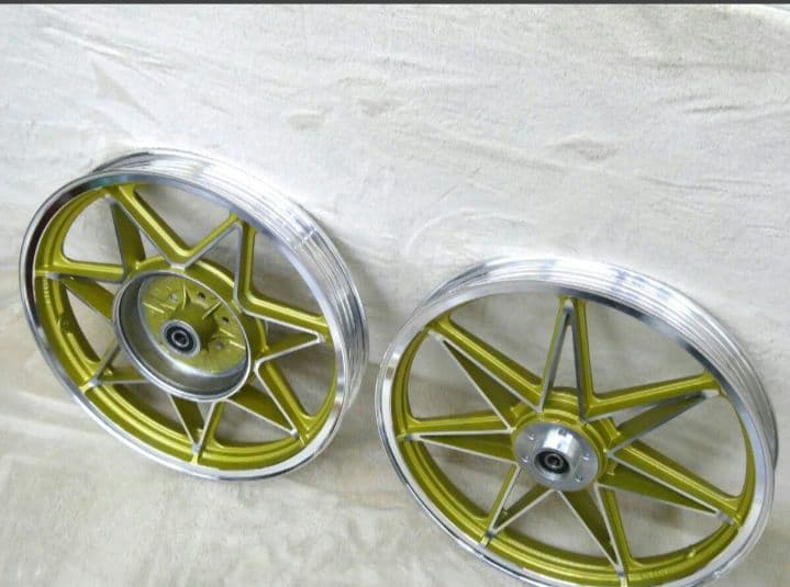 GSX250E　ザリゴキ セブンスターキャスト