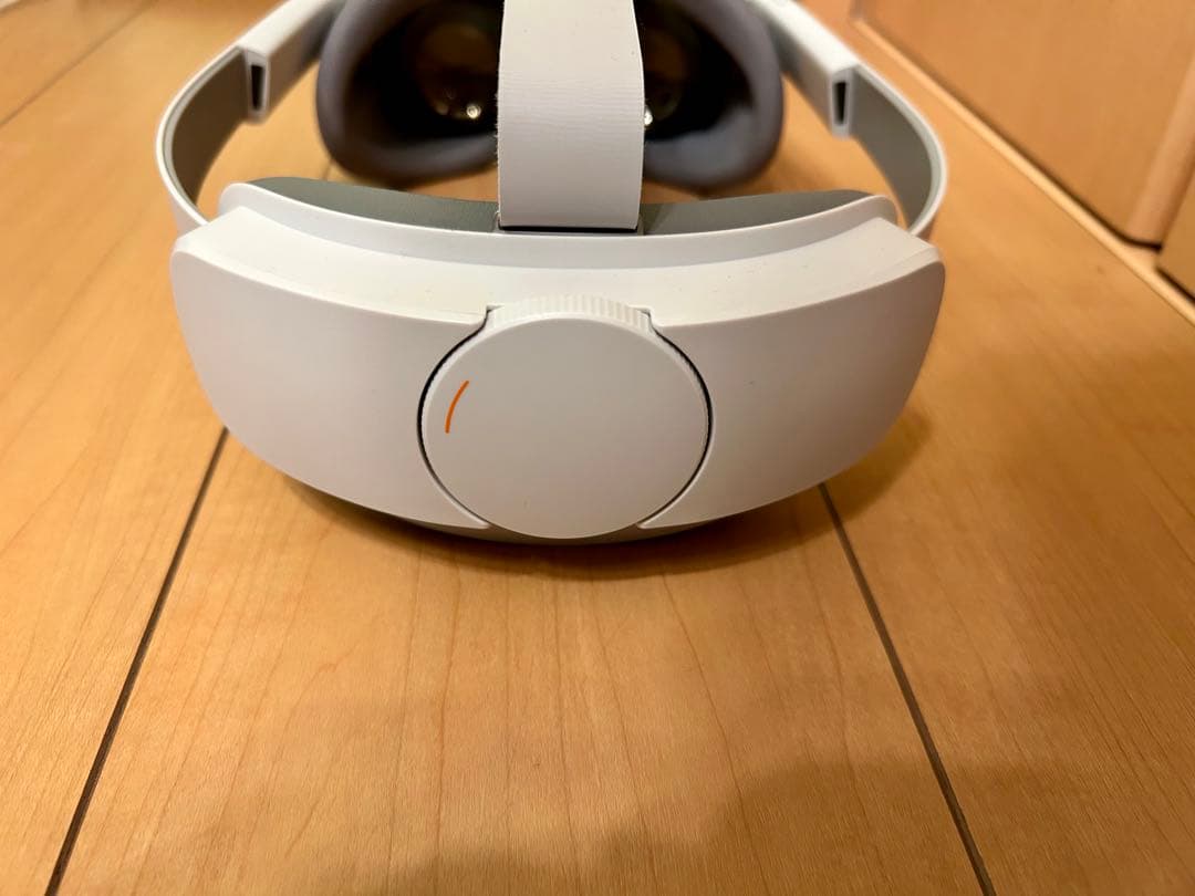 セール中【美品】Pico 4 VRヘッドセット 128GB おまけ3点付き！