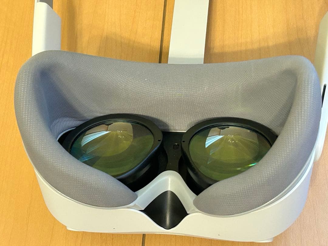 セール中【美品】Pico 4 VRヘッドセット 128GB おまけ3点付き！