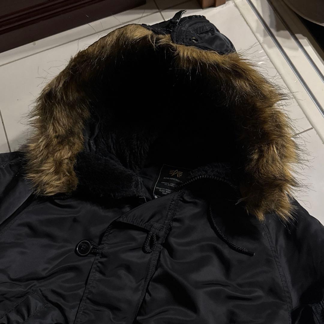 ALPHA INDUSTRIES N-2Bフライトジャケット ブラック 短丈