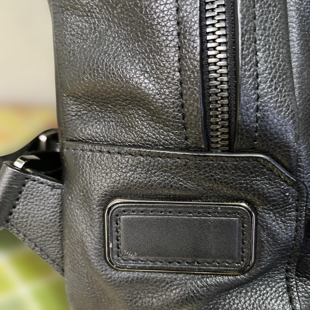 TUMI オールレザー　リュック　A4収納　希少サイズ