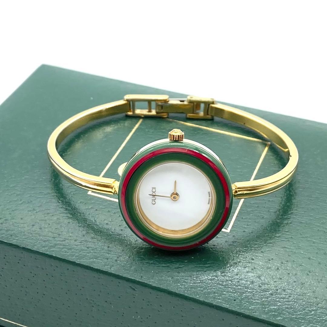 稼働品☆ 新品電池　グッチ　チェンジベゼル　レディース腕時計