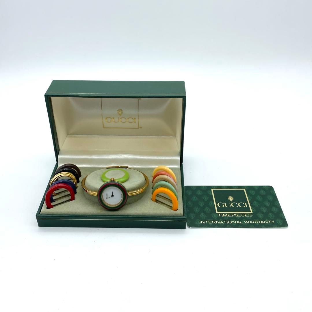 稼働品☆ 新品電池　グッチ　チェンジベゼル　レディース腕時計