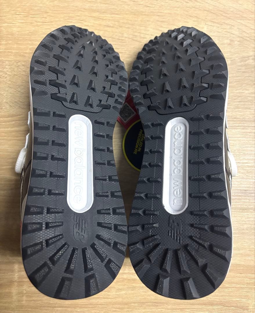 未使用 26.5cm 2E ニューバランスゴルフシューズUGBS574Lホワイト