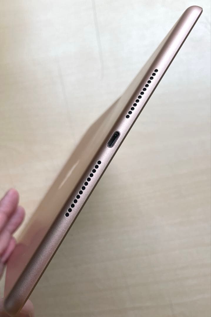iPad 第7世代　A2197 Wi-Fiモデル　ゴールド　128GB 美品#5