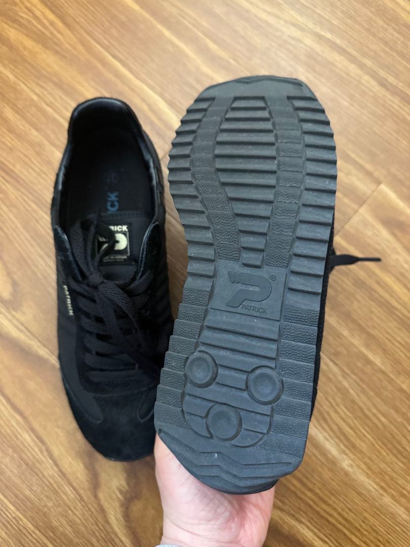 PATRICK ブラック スニーカー　37（23.5センチ）