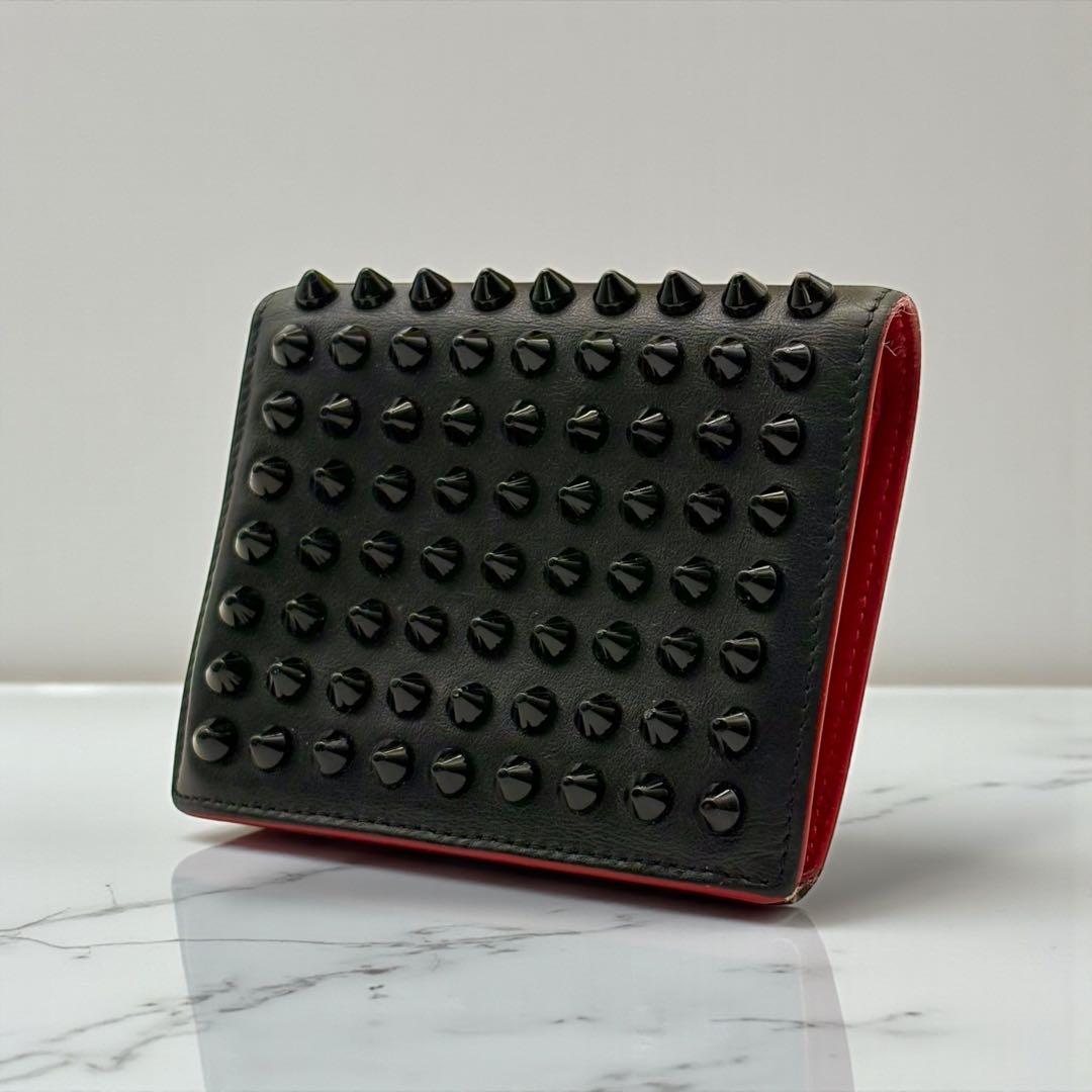 Christian Louboutin ルブタン 二つ折り財布 スタッズ レザー