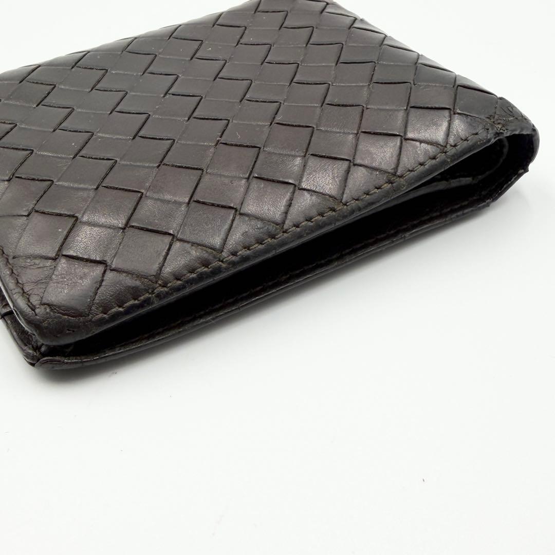【イタリア製】ボッテガヴェネタ イントレチャート 二つ折り財布　ロゴ刻印　焦げ茶