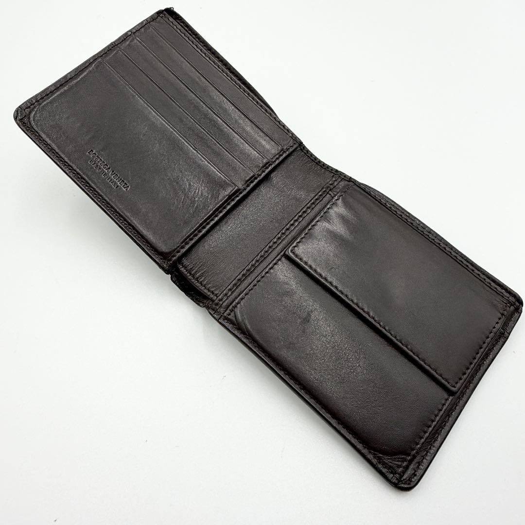 【イタリア製】ボッテガヴェネタ イントレチャート 二つ折り財布　ロゴ刻印　焦げ茶